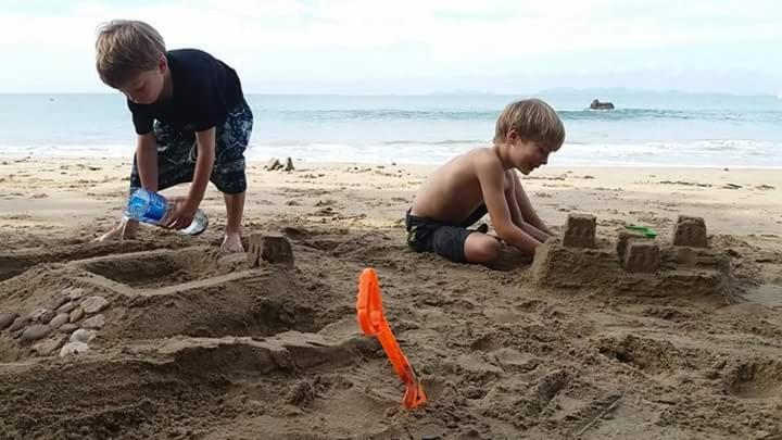 Семейный Номер, Kohjum Seafront Resort