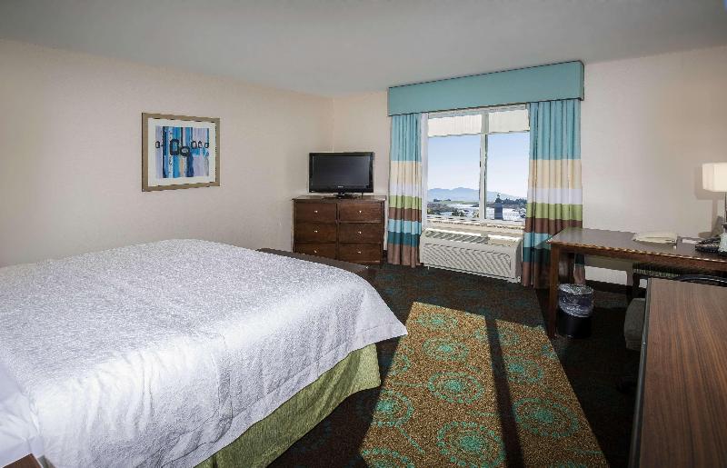스탠다드 전망 룸, Hampton Inn & Suites Suisun City Waterfront