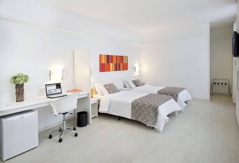 Habitació Superior, Boulevard Plaza