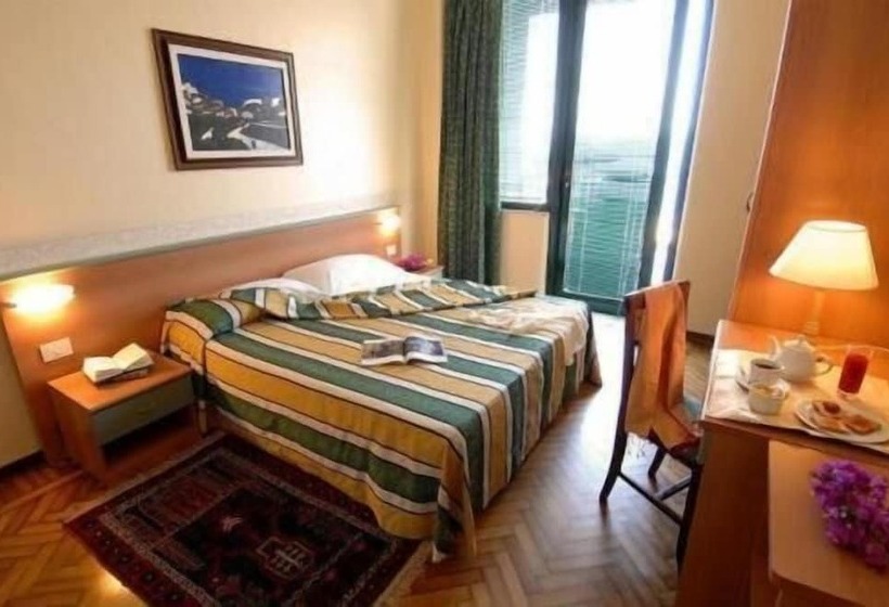 اتاق استاندارد با چشم‌انداز دریا, Eden Riviera