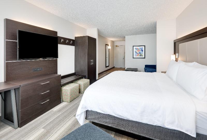 스위트 킹사이즈 침대, Holiday Inn Express Hotel & Suites Dublin, An Ihg