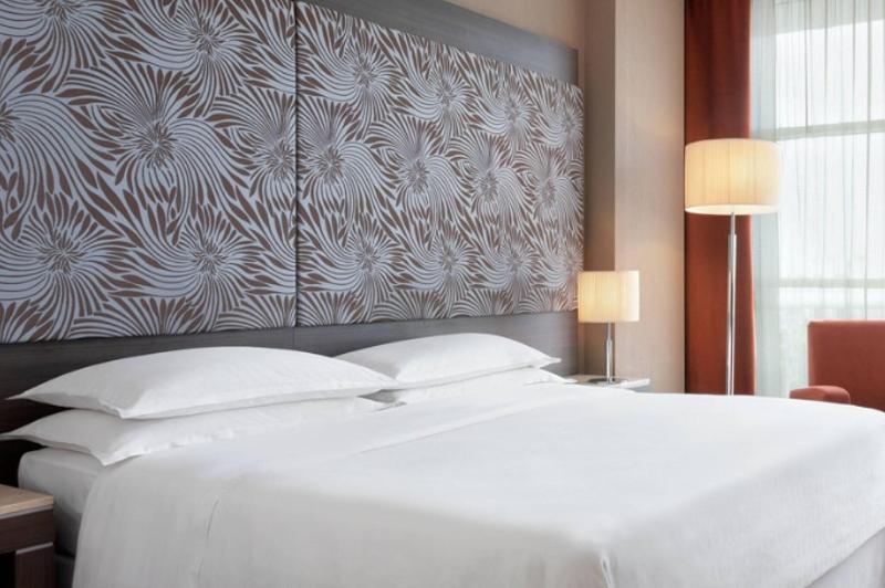 Полулюкс, Sheraton Milan Malpensa Airport Hotel & Conference Centre