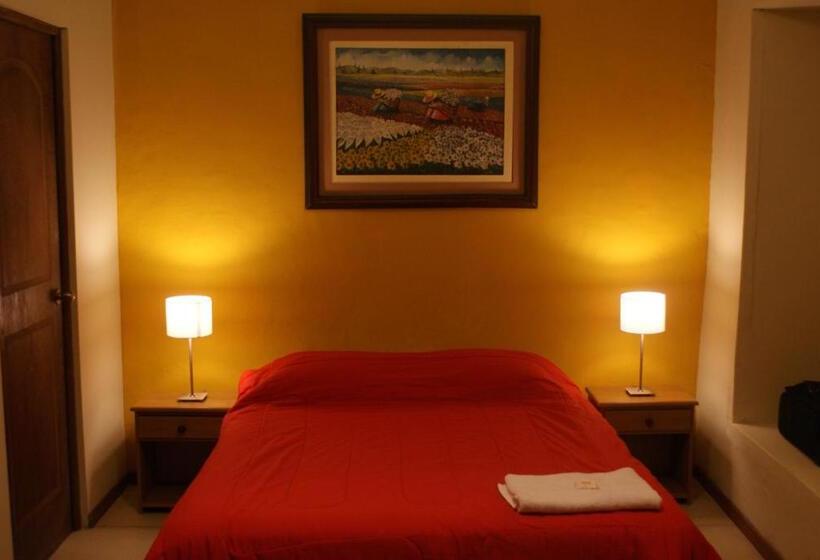 스위트, Flying Dog Hostel Arequipa