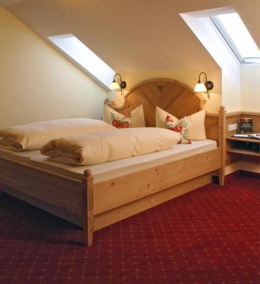 Номер Стандарт Трехместный, Landgasthof Hubertus   Braugasthof Und Wellnesshotel Im Allgäu