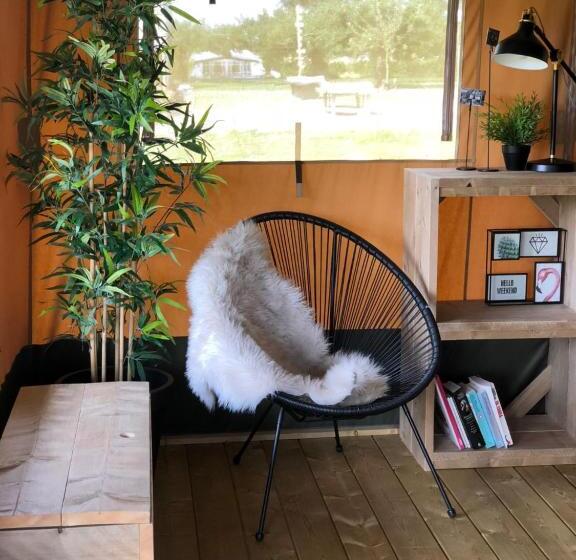 Standard Tent, Buitengoed De Boomgaard Utrecht   Bunnik
