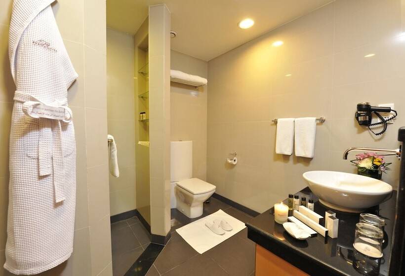 1 Bedroom Penthouse Apartment, Fraser Suites Seef Bahrain
