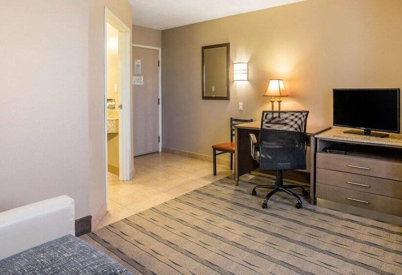 Люкс, Quality Inn