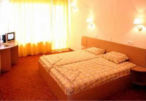 Семейный Номер, Vezhen Hotel   Free Parking