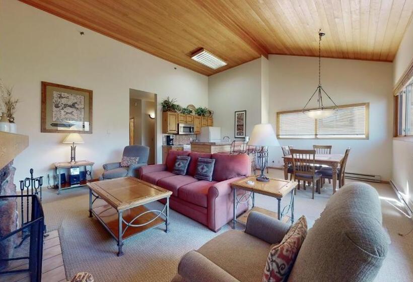 Вилла Deluxe 2 Спальни, Villas At Snowmass Club