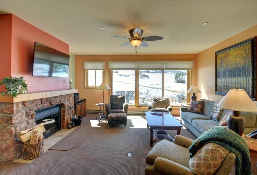 ویلا پریمیوم 3 خوابه, Villas At Snowmass Club