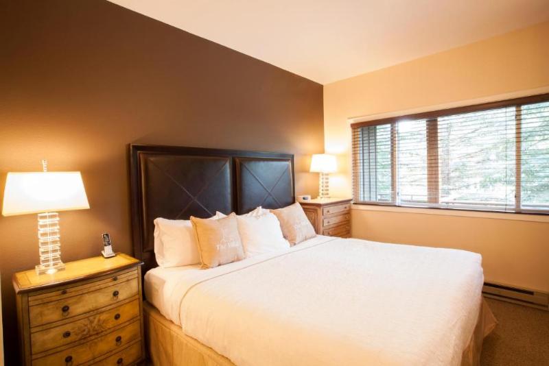 Вилла 2 Спальни, Villas At Snowmass Club