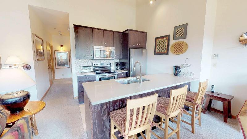Вилла 2 Спальни, Villas At Snowmass Club