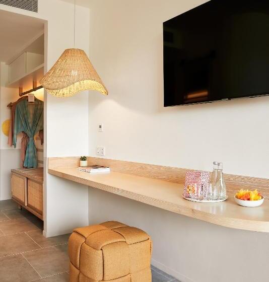 스위트, The Standard Hua Hin
