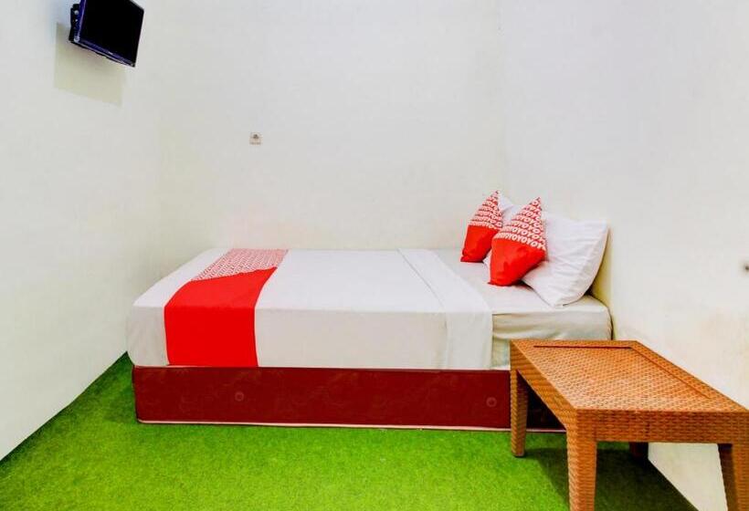 Номер Deluxe, Oyo 90725 Zeevanna Guest House Syariah
