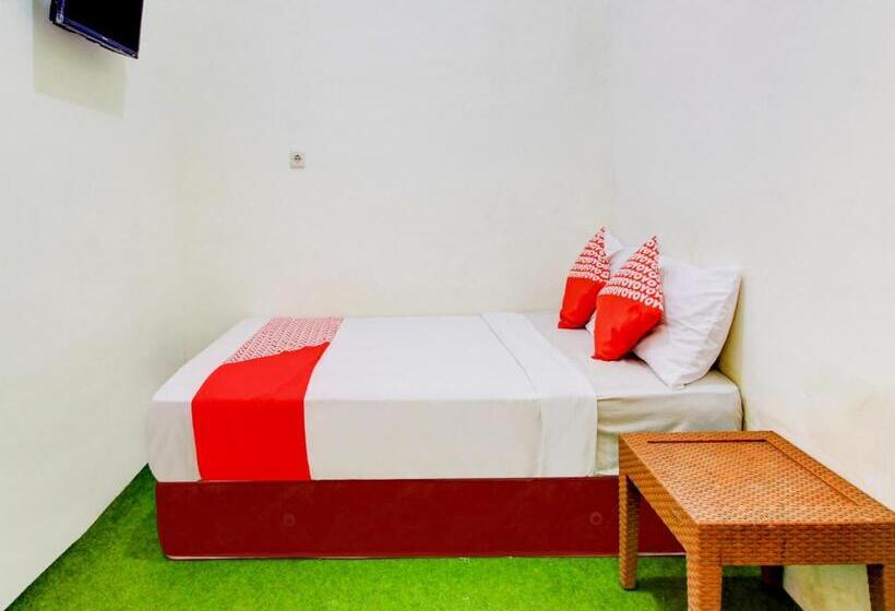 Номер Deluxe, Oyo 90725 Zeevanna Guest House Syariah