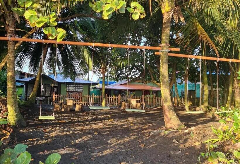 이코노미 룸, Caribbean View House
