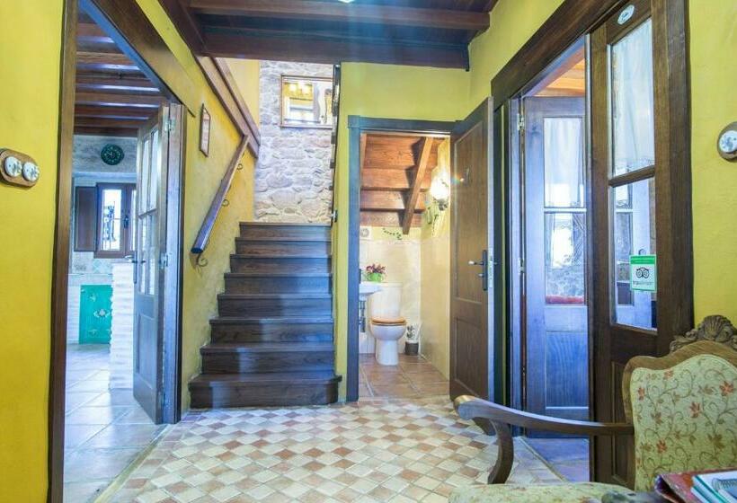 Дом 3 Спальни, Casa A Laxe