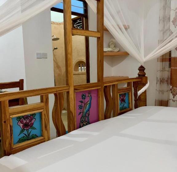 غرفة قياسية سرير كينج, Chokoro House
