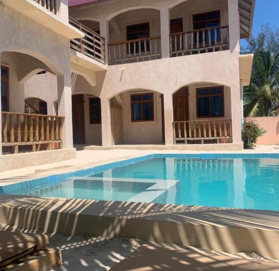 غرفة قياسية سرير كينج, Chokoro House