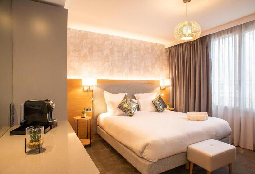 Номер Стандарт, Brit Hotel Paris Orly Rungis