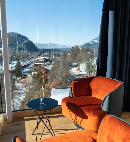 标准间, Alpstadt Lifestyle