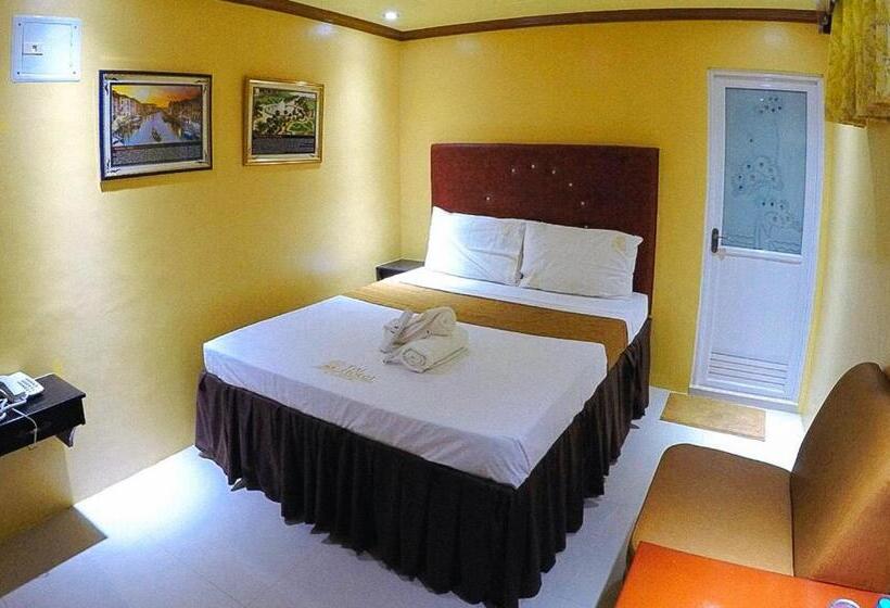 标准三人间, Reddoorz Plus @ Taj Hotel Tuguegarao