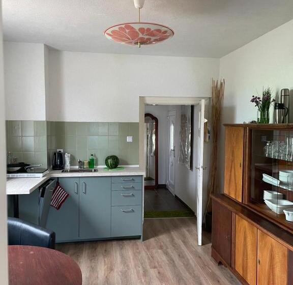 Апартаменты 1 Спальня Нижний Этаж, Lindenhof Liepgarten   Pension & Gaststätte