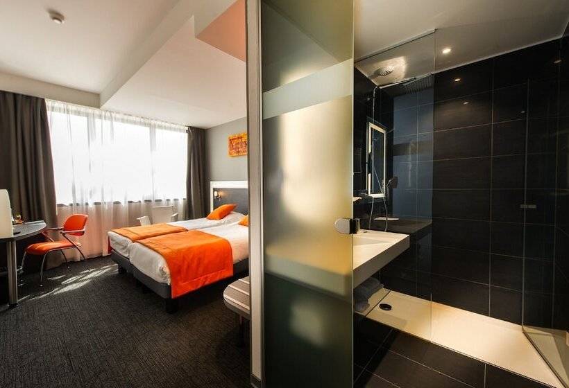 Номер Стандарт, Hôtel Restaurant Athena Spa