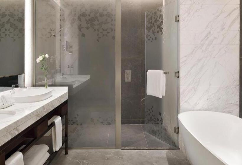 Люкс Кровать Кинг, Intercontinental Ras Al Khaimah Mina Al Arab Resort & Spa, An Ihg Hotel