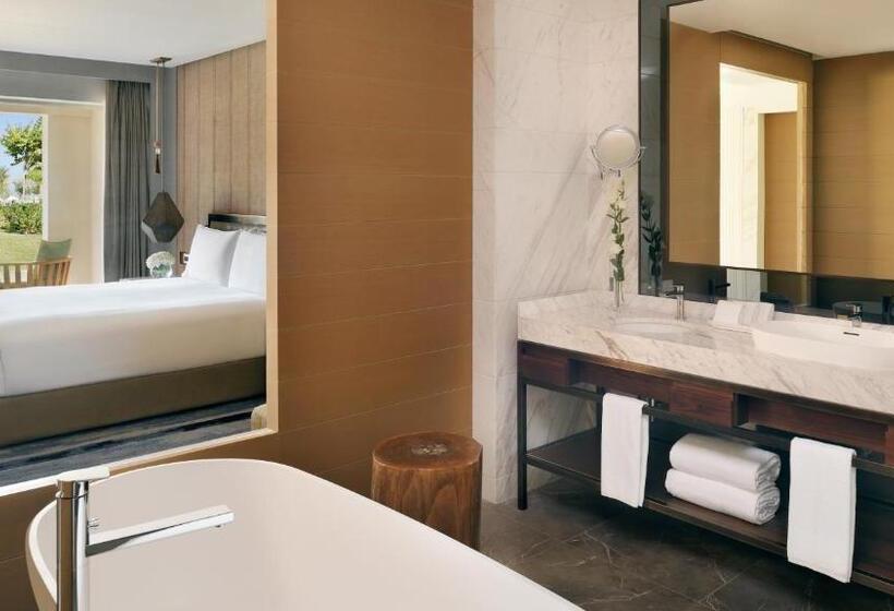 Люкс Кровать Кинг, Intercontinental Ras Al Khaimah Mina Al Arab Resort & Spa, An Ihg Hotel