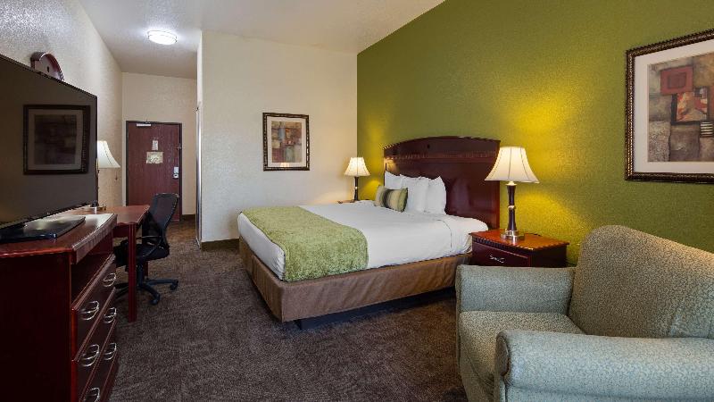 带大床的标准间, Best Western Palace Inn & Suites