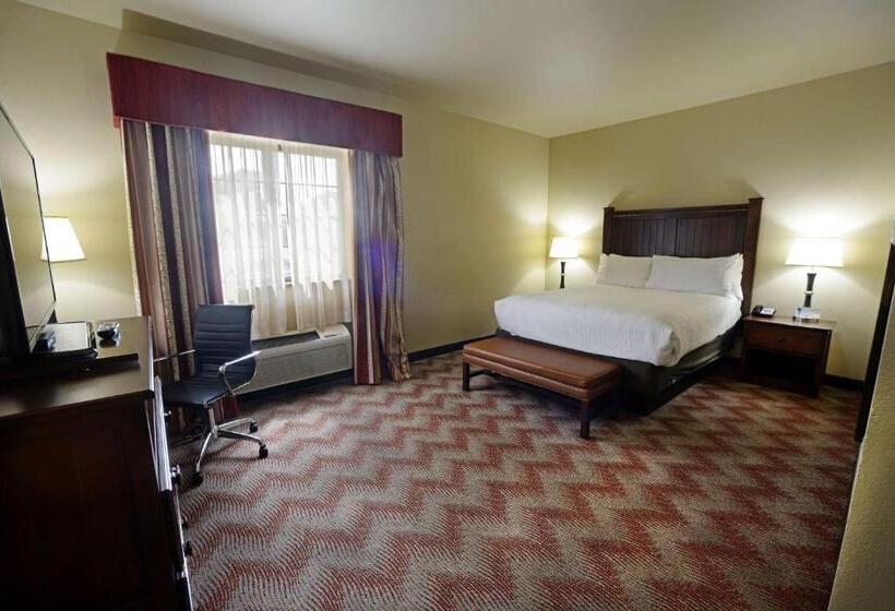 Номер Стандарт Адаптированный для Инвалидов, Best Western Plus Cimarron Hotel & Suites