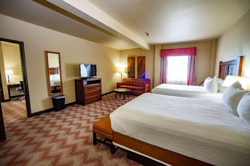 Люкс, Best Western Plus Cimarron Hotel & Suites