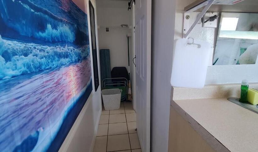 Студия Стандарт Вид на Море, Turquoise Beach Retreat~king Bed~daytona Beach