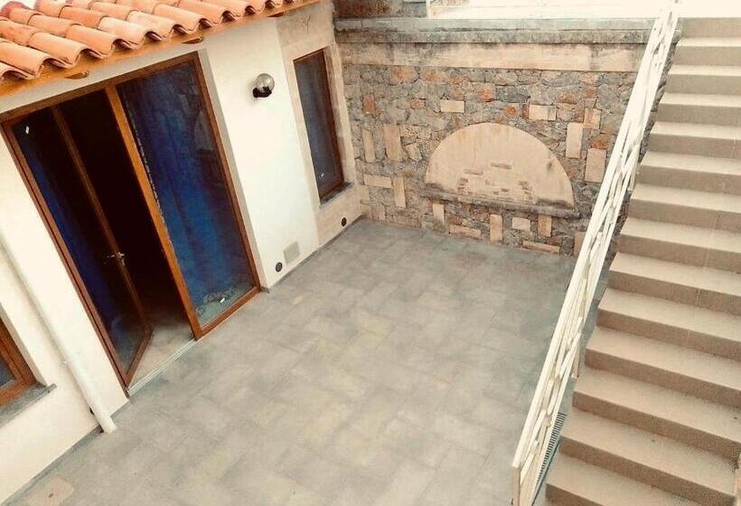 Номер Стандарт, Al Tempio Della Pace