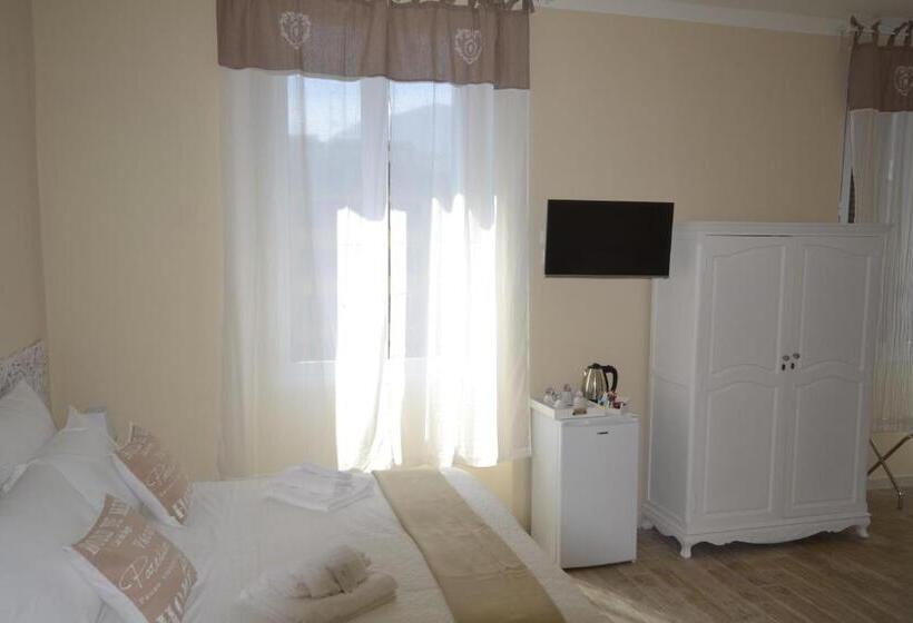 اتاق استاندارد چهار تخته, Affittacamere Casa Dane