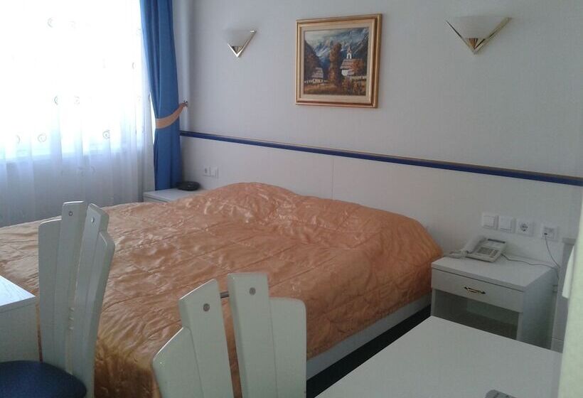 اتاق استاندارد با بالکن, Vila Bojana