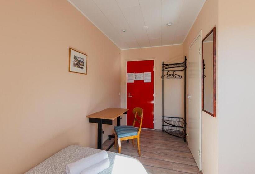 اتاق استاندارد, Kuressaare Central Hostel