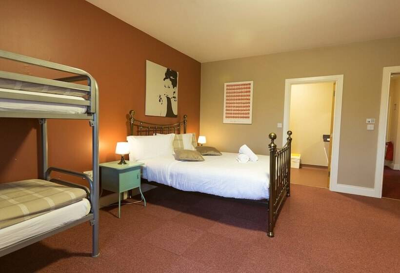 수피리어 룸, Rowan Tree Hostel