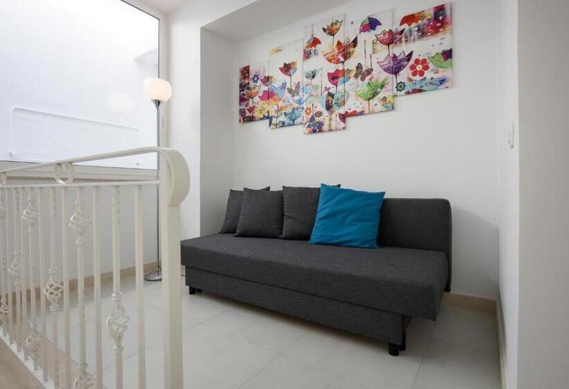 Апартаменты Дюплекс 1 Спальня, Madagì Beachfront Apartments