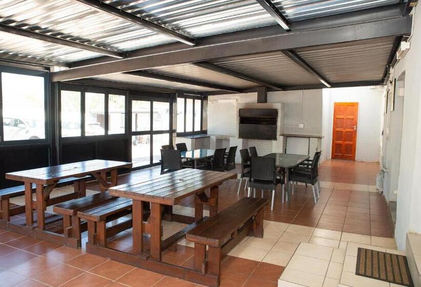 家庭间, M N M Guesthouse Polokwane Central