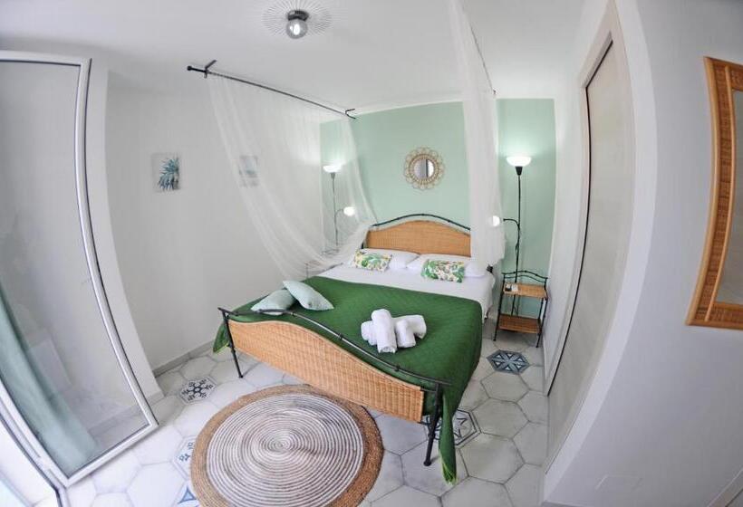 Номер Стандарт с Балконом, Maison C&g