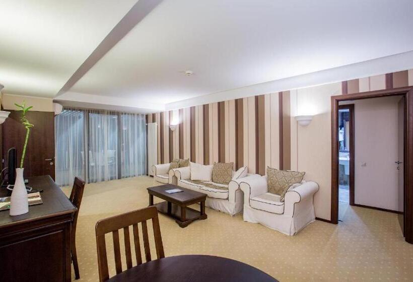 침실 2개 아파트, Alpin Resort Hotel   Apartamentele 2403 2404  Proprietate Administrata De Gazda Privata