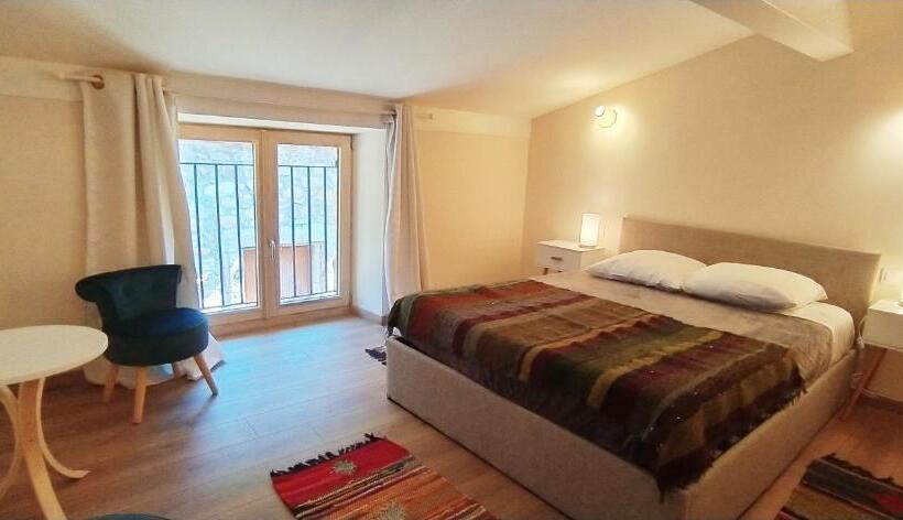 Family Suite, Au Bord Du Verdus
