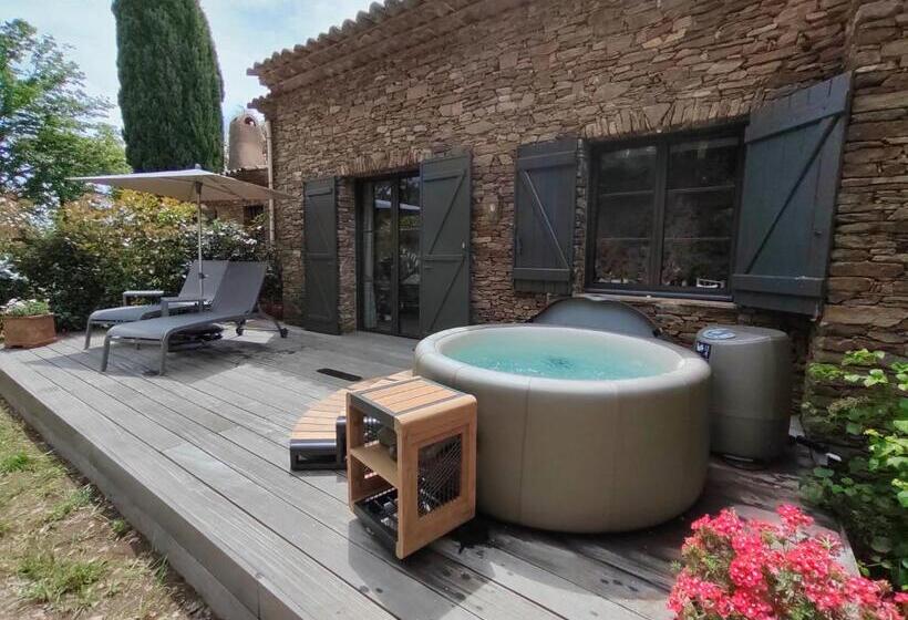 اتاق استاندارد با تخت بزرگ, Domaine Des Chênes De La Galline