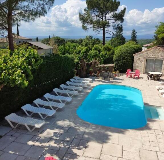 استودیو استاندارد با چشم‌انداز استخر, Ardèche Les Cigales, Studio Murier Piscine Partagée