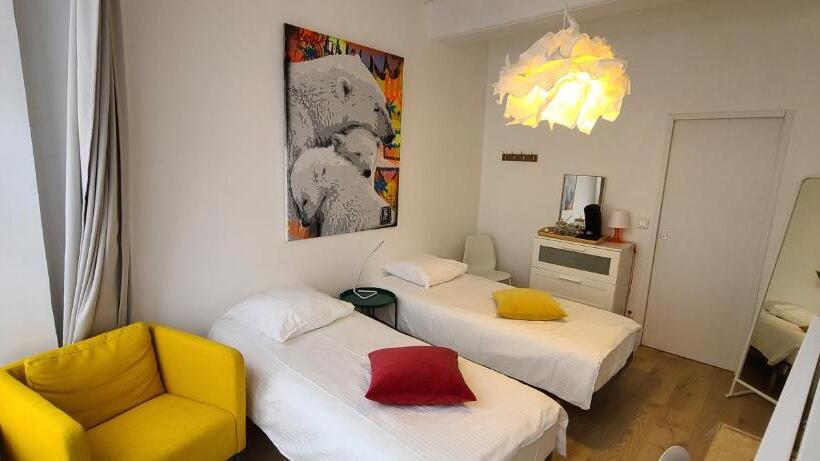 Номер Стандарт, Chambre De Charme à Saulieu