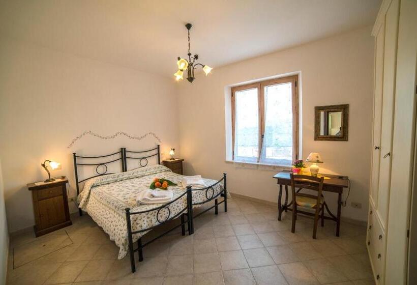 Номер Deluxe Кровать Кинг, Casa Vacanze Santa Caterina