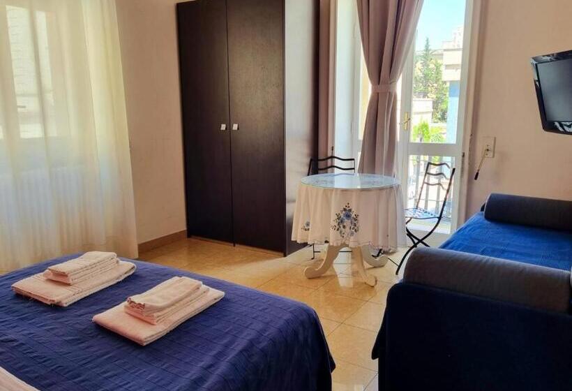 اتاق سوپریور سه تخته, Mirage Lecce