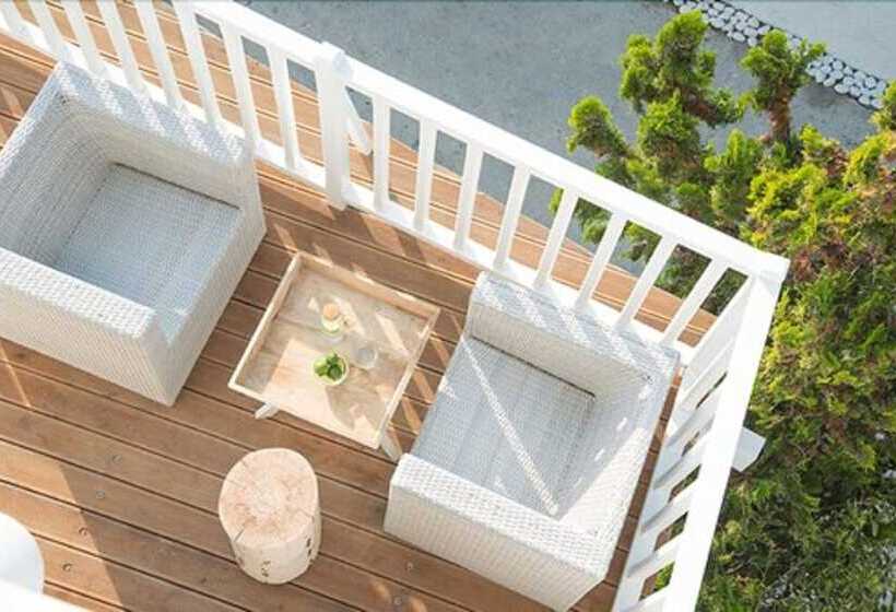 Номер Deluxe, Delmar Apartments & Suites Milos   Delmar Collection